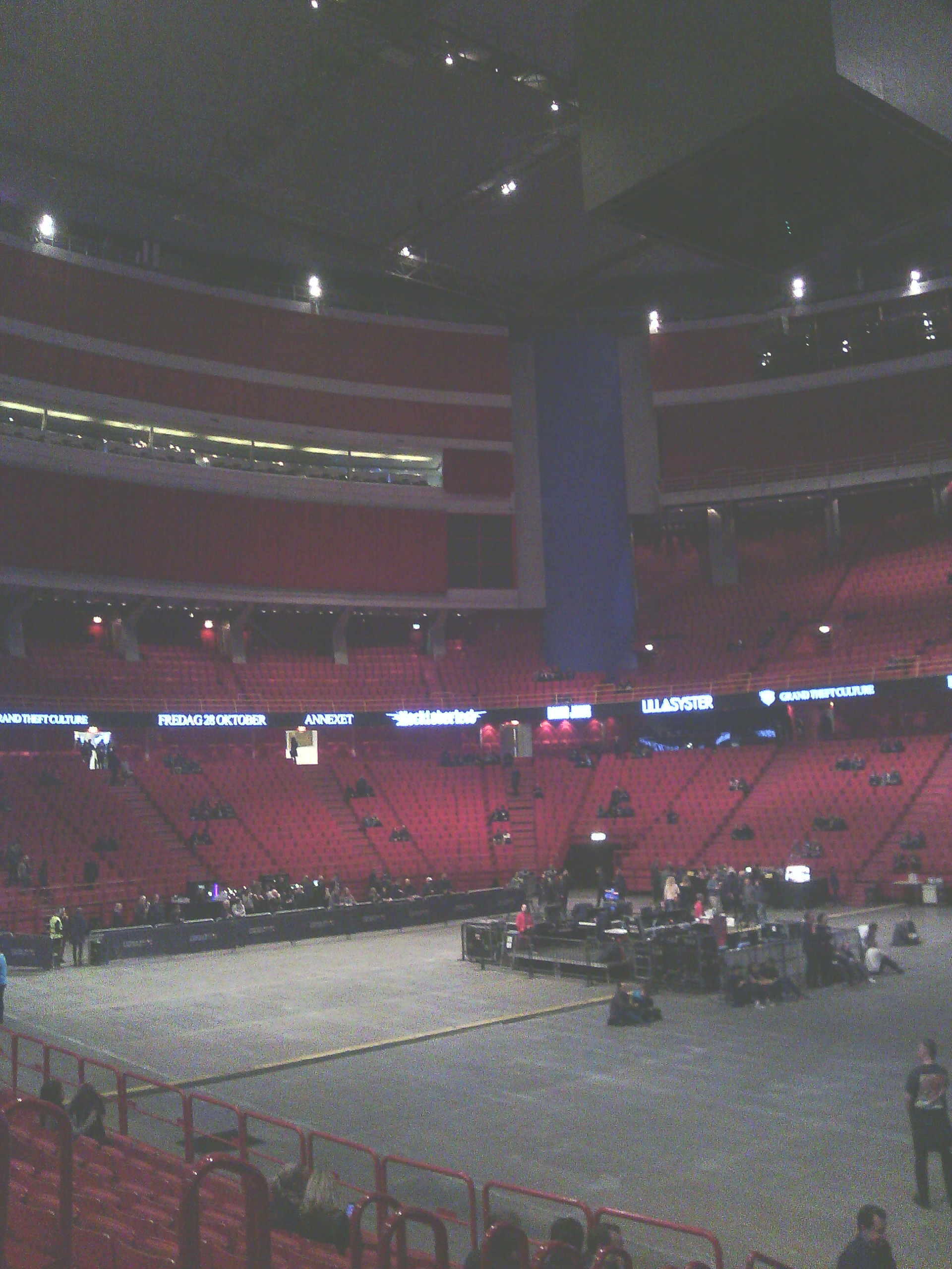 Cure2016-10-09TheGlobeArenaStockholmSweden (11).jpg